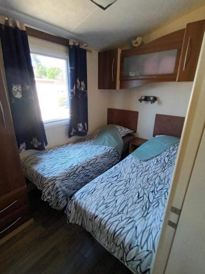 La Chanterie Agreable Mobil-Home Residentiel Normand 생-페르-쉬르-메르 외부 사진